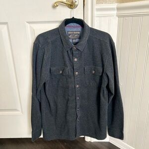 Men’s Button-Down Shirt